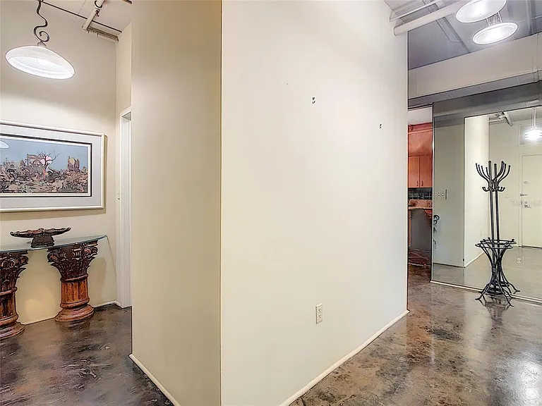 10 N Summerlin Ave #30 — Photo 58