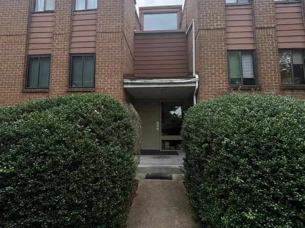 1 Windblown Ct Unit T2, Baltimore, MD 21209