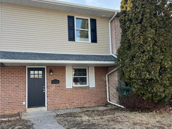 2732 Diane Blvd, Allentown, PA 18109