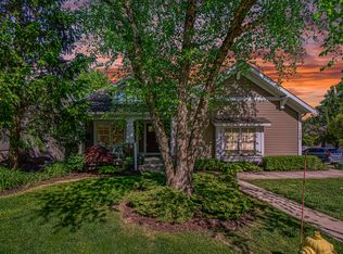 2228 W Greenstone Dr SE #33, Grand Rapids, MI 49546