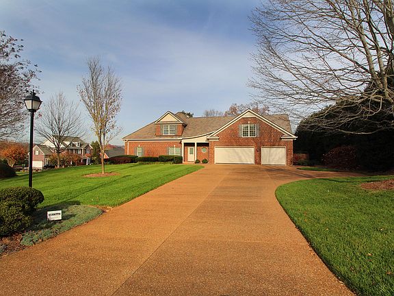 2nd image of 6816 Shinnecock Ln