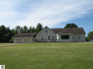 7251 W Esmond Rd, Hale, MI 48739