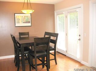 24 Glen Ridge Dr, Glen Carbon, IL