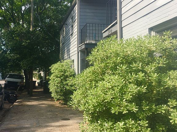 2nd image of 722-24 Louisa St #722-12