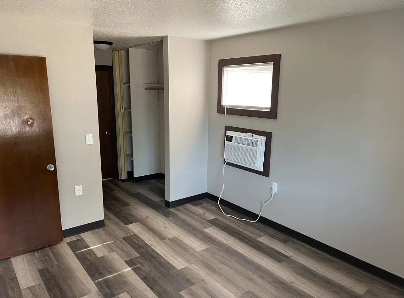 1 bed, 1.0 bath, 550 sqft, $600 — Photo 4