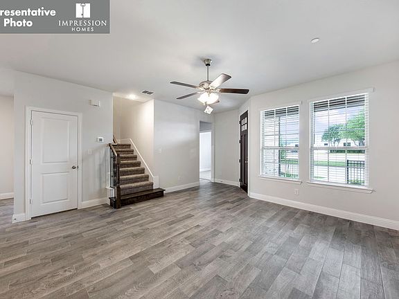 4th image of 440 Milverton Dr #L7sjb8