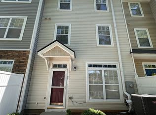 1310 Canyon Rock Ct UNIT 109, Raleigh, NC 27610