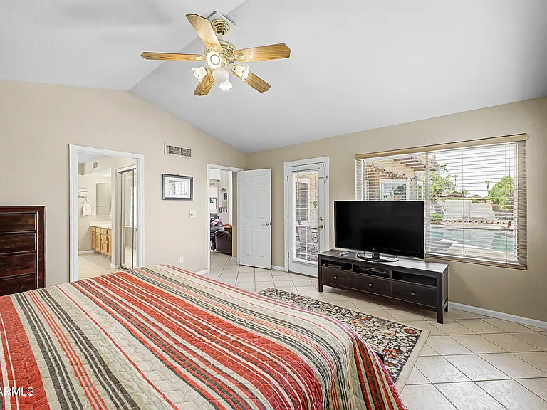 3441 E Wildwood Dr — Photo 22