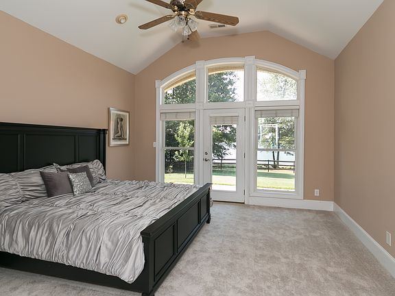 4th image of 8817 Hearthstone Ct