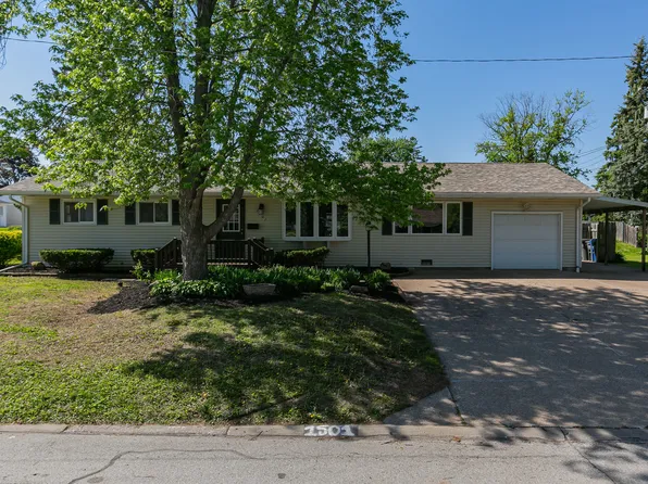 1501 Cherry Hills Rd, Bettendorf, IA 52722
