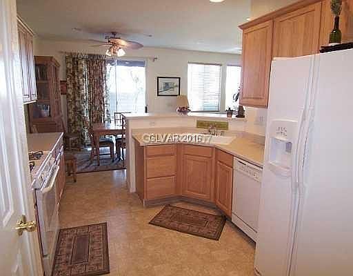 3rd image of 4940 Copperlyn St #0