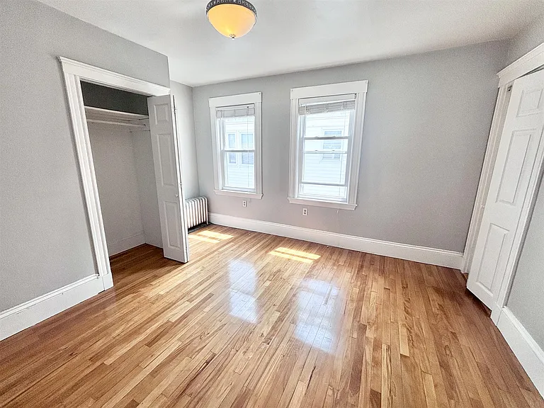 33 Boston Ave — Photo 15