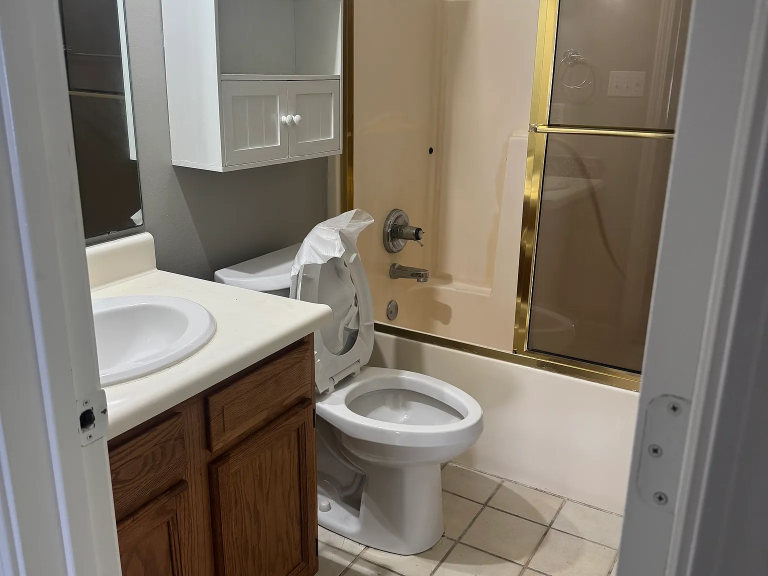 3 bed, 1400 sqft, $1,900 — Photo 3