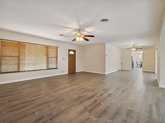 4th image of 890 NW 65th Avenue