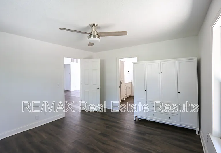 42 Hope Dr — Photo 16