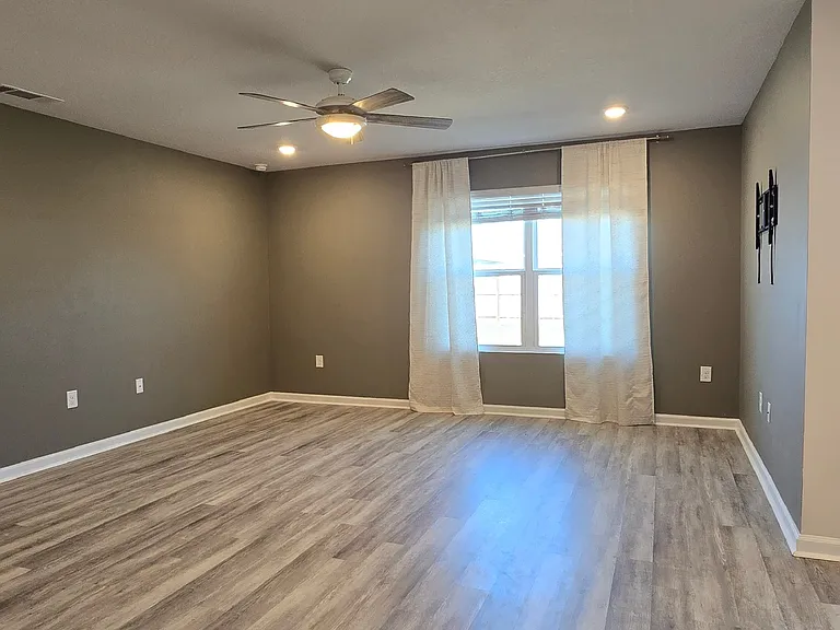 4384 White Cedar Ct — Photo 9