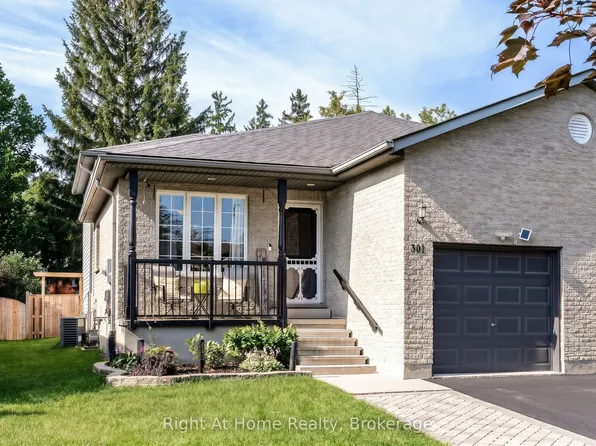 301 Norman St, Stratford, ON N5A 7Y3