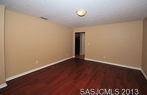 5th image of 988 Deer Chase Dr