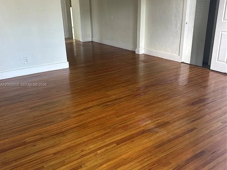 1422 Wiley St — Photo 17