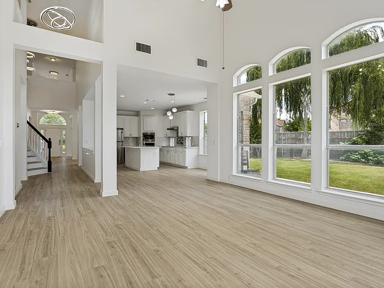 11160 Silver Horn Dr — Photo 13