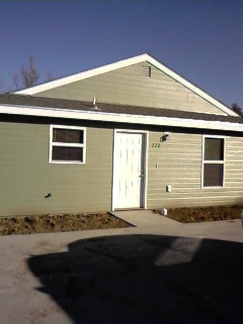 220 W Home St Junction City KS 66441 Zillow