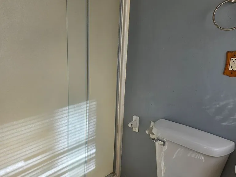 101 W Willow Dr — Photo 6