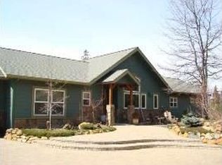 419 Alpine Dr, Mount Shasta, CA 96067