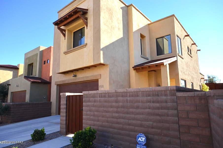1st image of 9508 E Ventaso Cir
