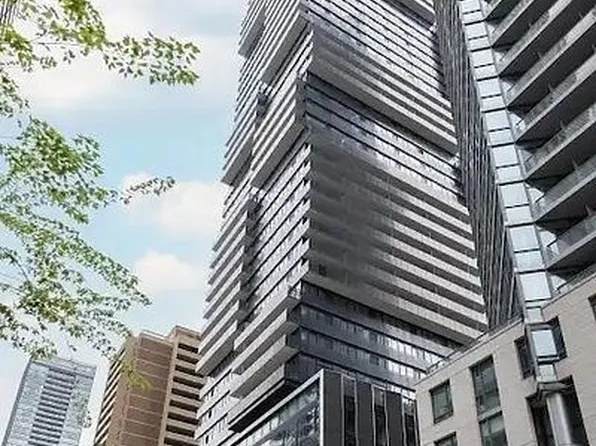 55 Charles St E, Toronto, ON