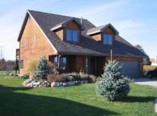 121 Old Farm Middle Ct, Bradley, IL 60915