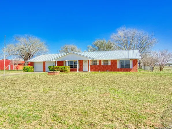 12157 FM 775, La Vernia, TX 78121