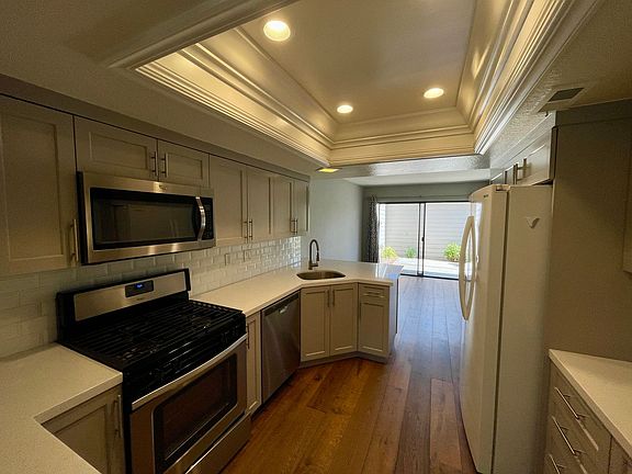 5th image of 1059 Brewley Ln