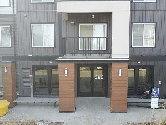 3rd image of 390 Windermere Rd NW #429