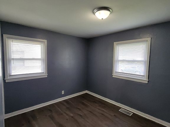 2nd image of 8203 E 50th St