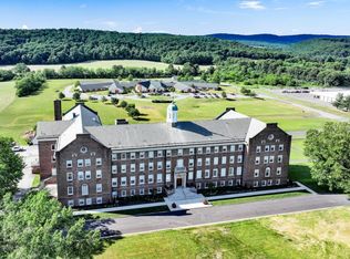 900 W Market St #309, Orwigsburg, PA 17961