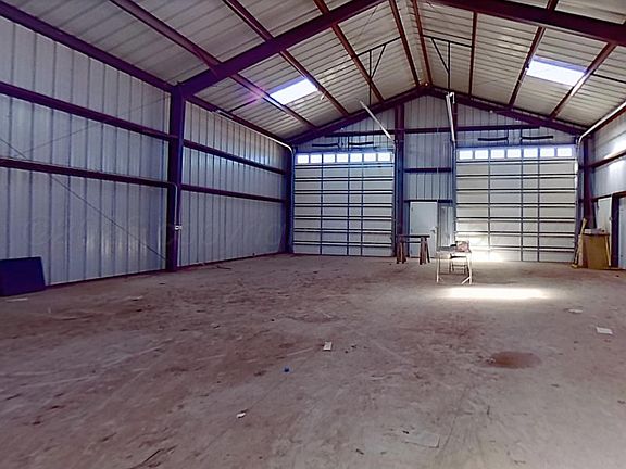 4th image of 4401 Rm 1061