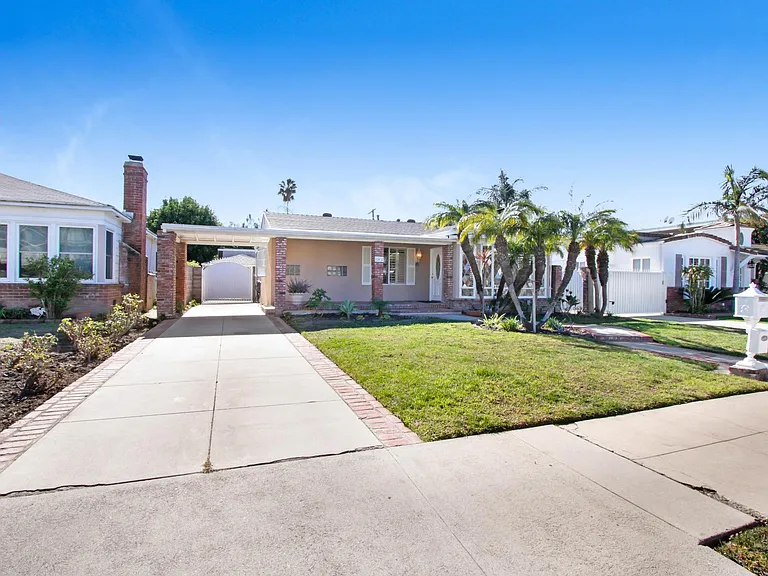 10832 Huston St — Photo 2