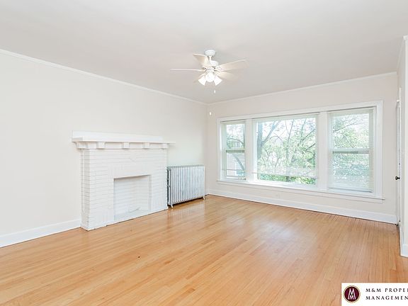 3rd image of 817 S Oak Park Ave APT C6