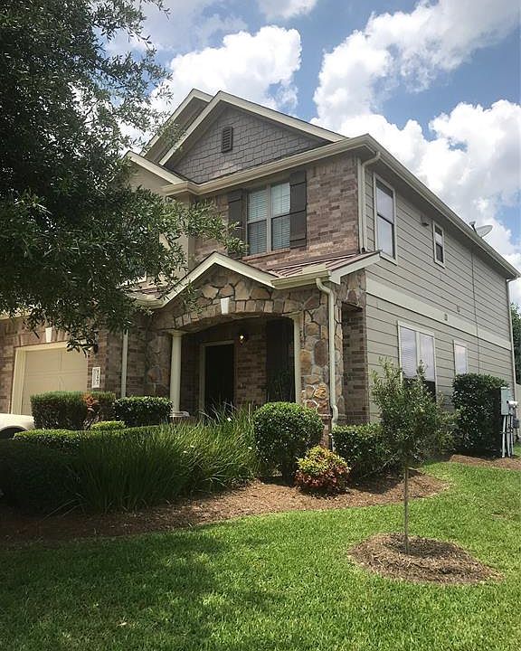 1st image of 12102 Martin Creek Ln