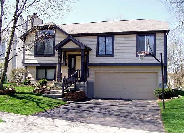 1st image of 3851 Sugarbush Blvd