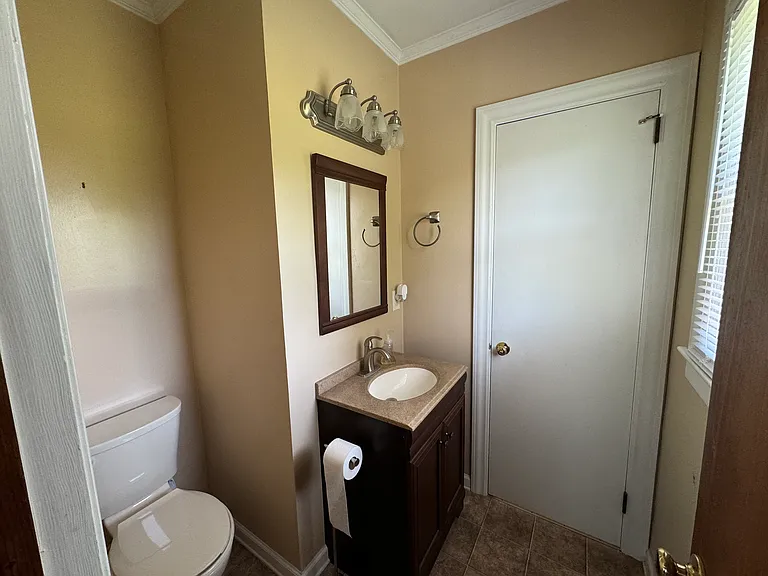 6015 Jackson Swamp Rd — Photo 11