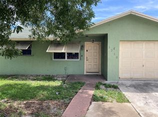 1230 N F St, Lake Worth, FL 33460