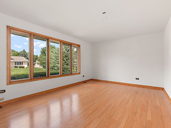 4th image of 11739 Kristoffer Ln
