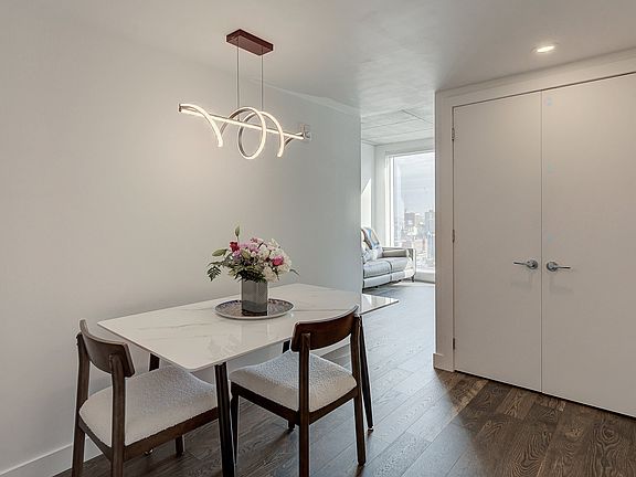 4th image of 1030 Rue De Bleury #2915