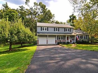 14 Maple Dr, Randolph, NJ 07869