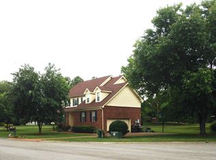 420 Hermitage Ct, Old Hickory, TN 37138