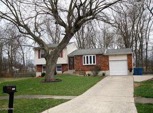 3612 Kiki Ct, Louisville, KY 40219