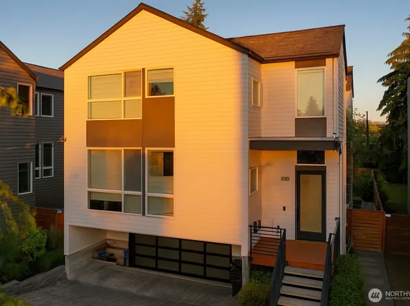 9208 11th Avenue NW, Seattle, WA 98117