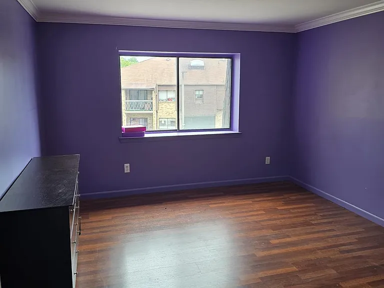 709 Kennedy Dr — Photo 8