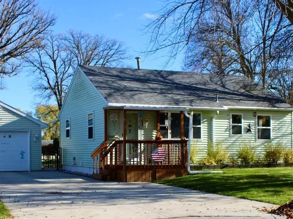 820 Tindolph Ave S, Thief River Falls, MN 56701